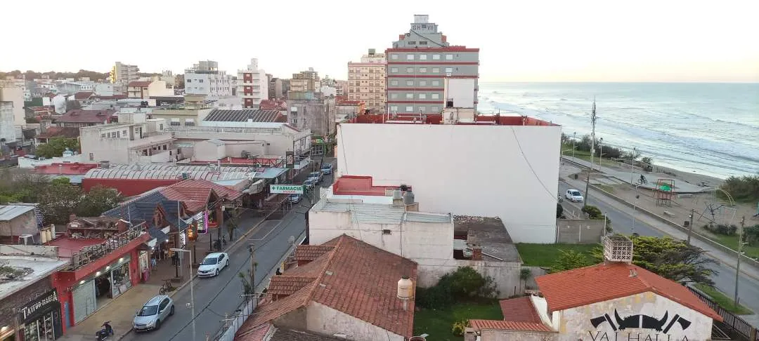 Santa Teresita. Dpto 3 Ambientes Centrico Frente Al Mar!!!