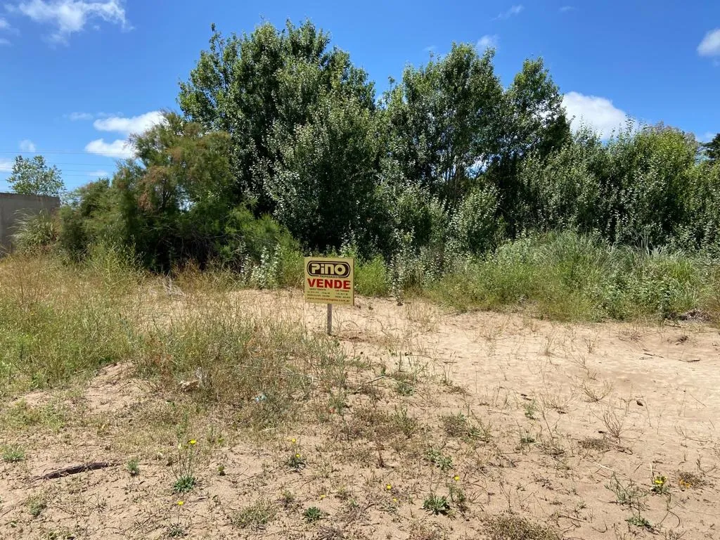 Lote En Zona Residencial De Las Toninas A Metros De La Terminal De Omnibus