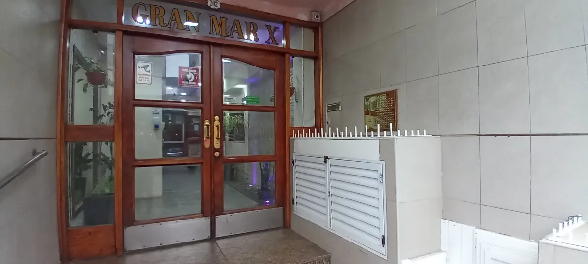 Se Vende Monoambiente En Peatonal. Santa Teresita