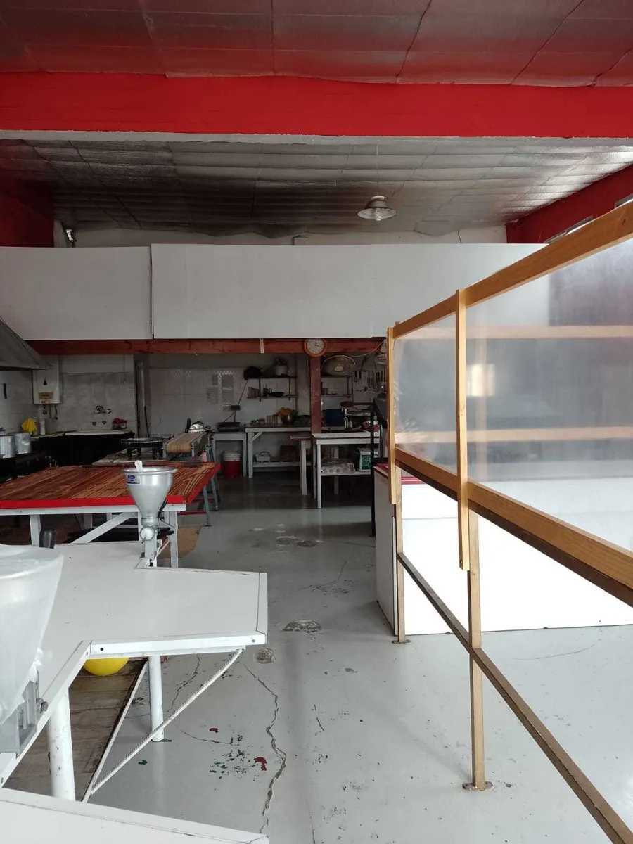 Venta En Block Sobre Avenida Comercial En Las Toninas