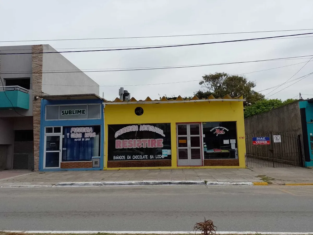 Venta En Block Sobre Avenida Comercial En Las Toninas