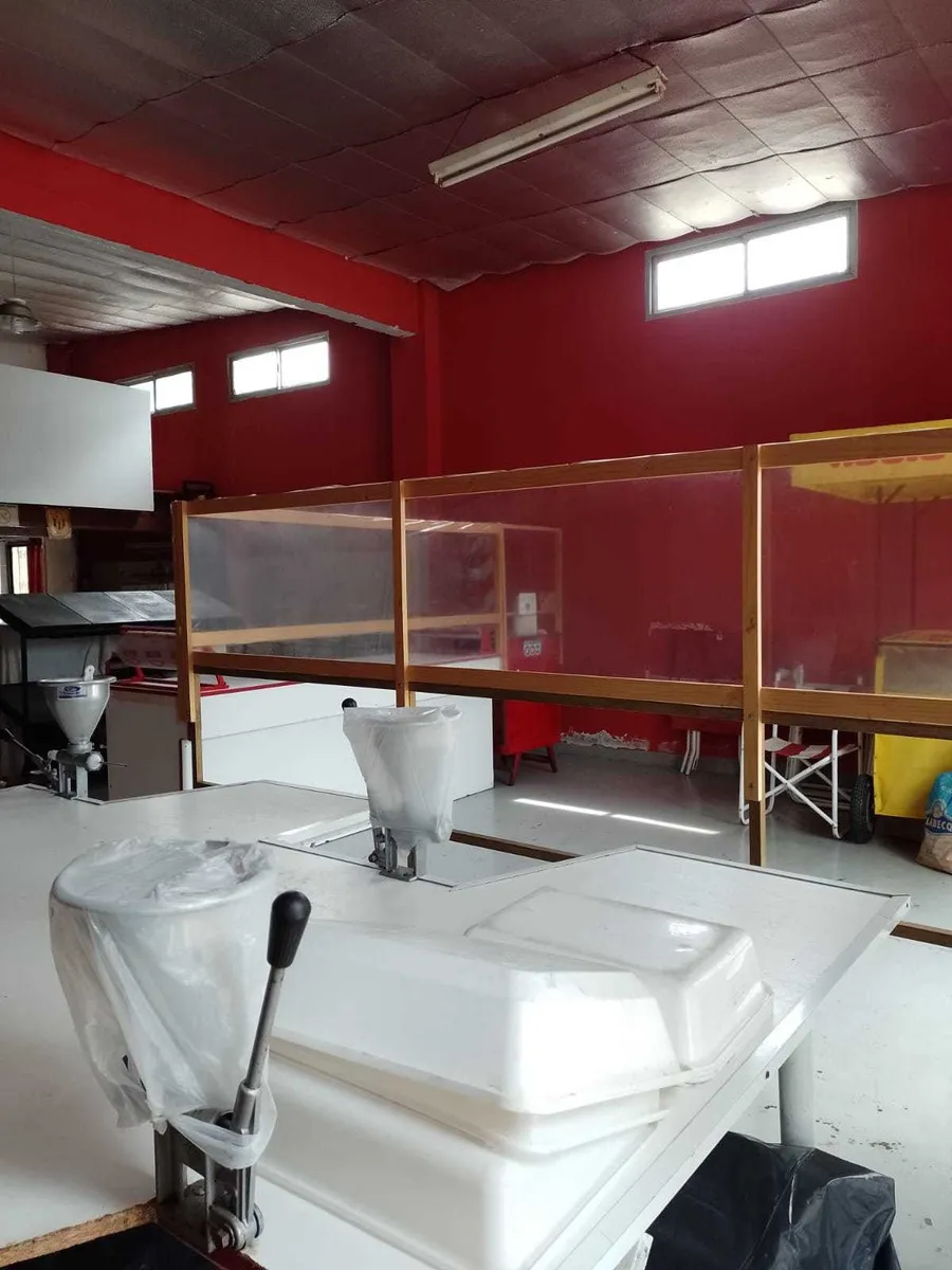 Venta En Block Sobre Avenida Comercial En Las Toninas