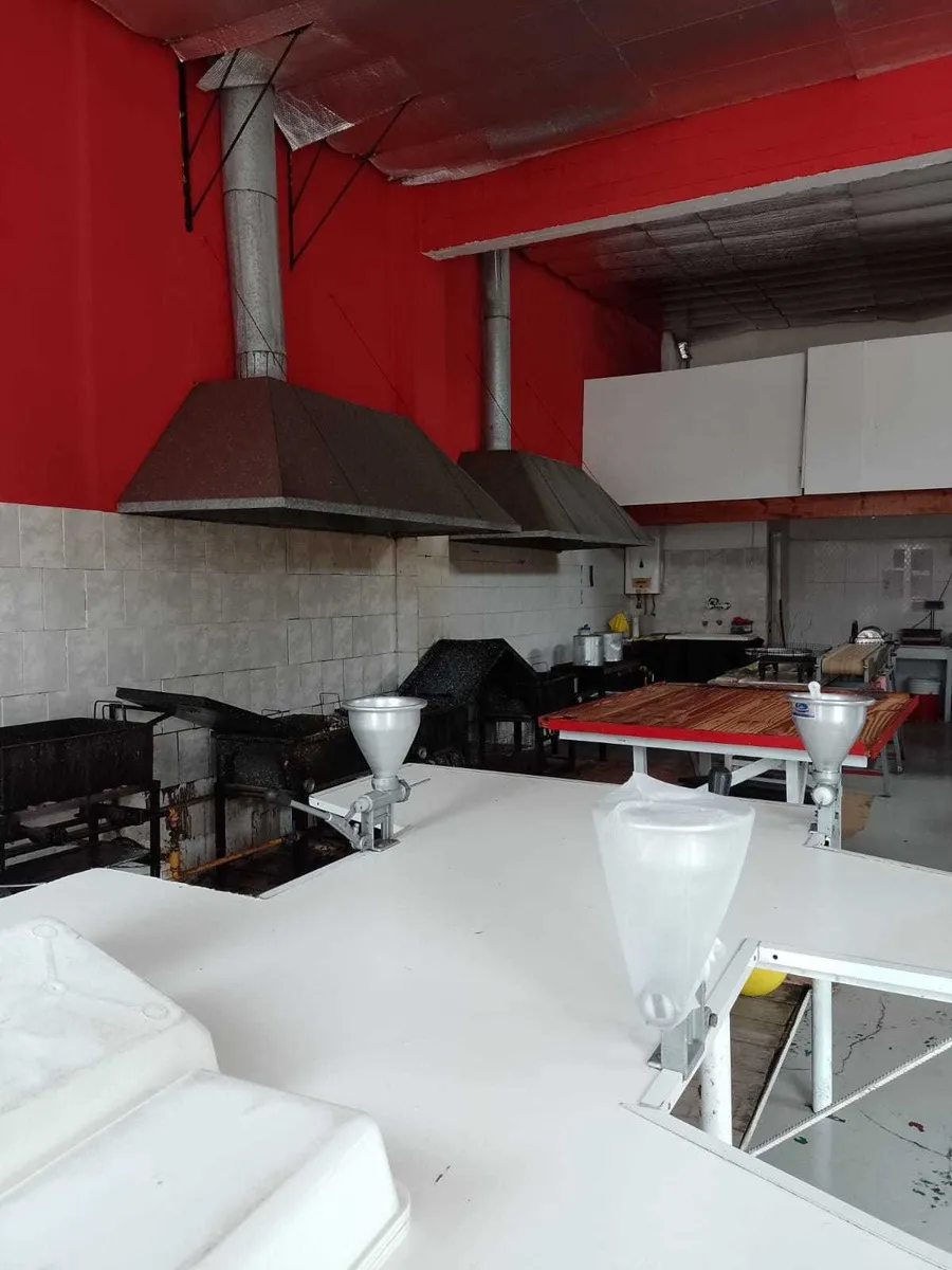 Venta En Block Sobre Avenida Comercial En Las Toninas