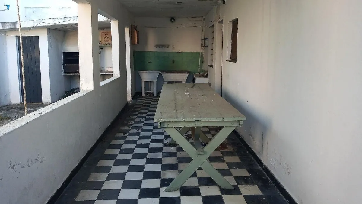 En El Barrio Mas Lindo De Santa Teresita! Casa/chalet Sola En Lote | Santa Teresita