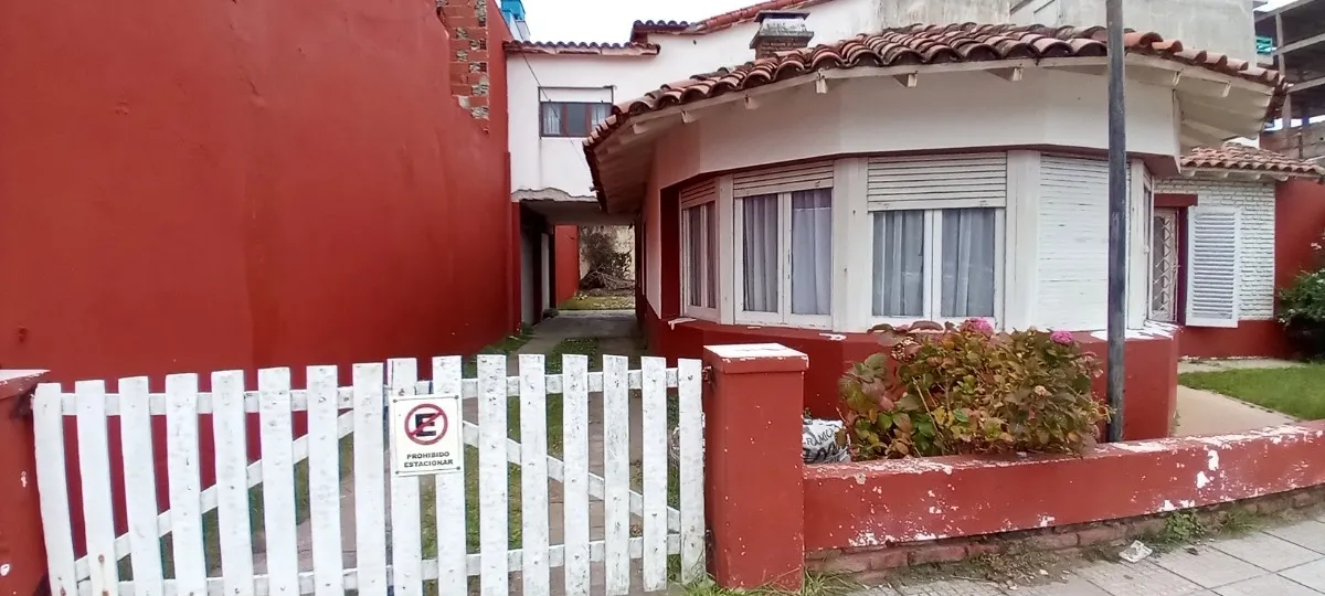 Se Vende Importante Propiedad Sobre Costanera En Santa Teresita - RESERVADA!!!