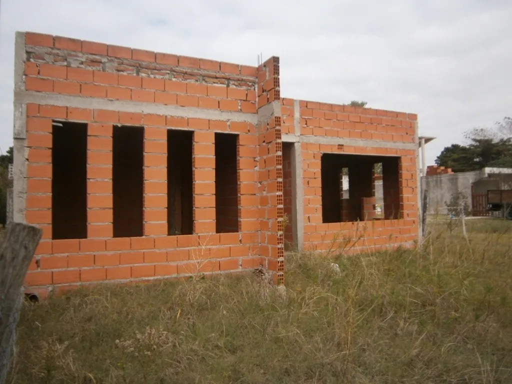 Oportunidad! Lote Con Mejoras En Santa Teresita