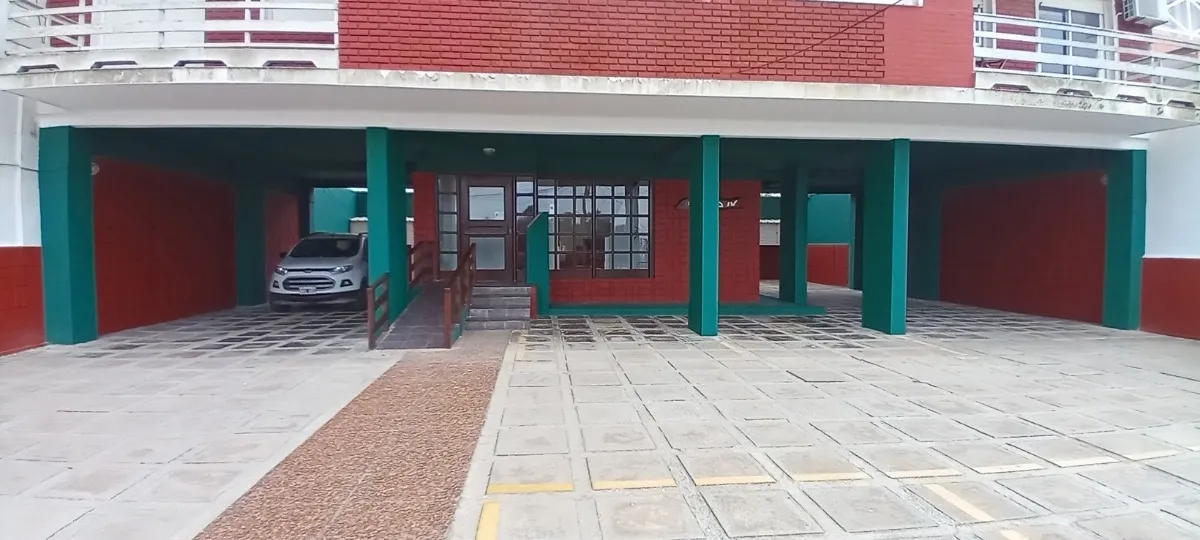 3 Ambientes Vista Al Mar Y 2 Cocheras Santa Teresita