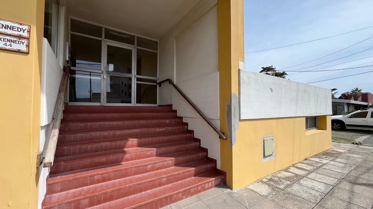 2 Ambientes En Excelente Zona De Santa Teresita