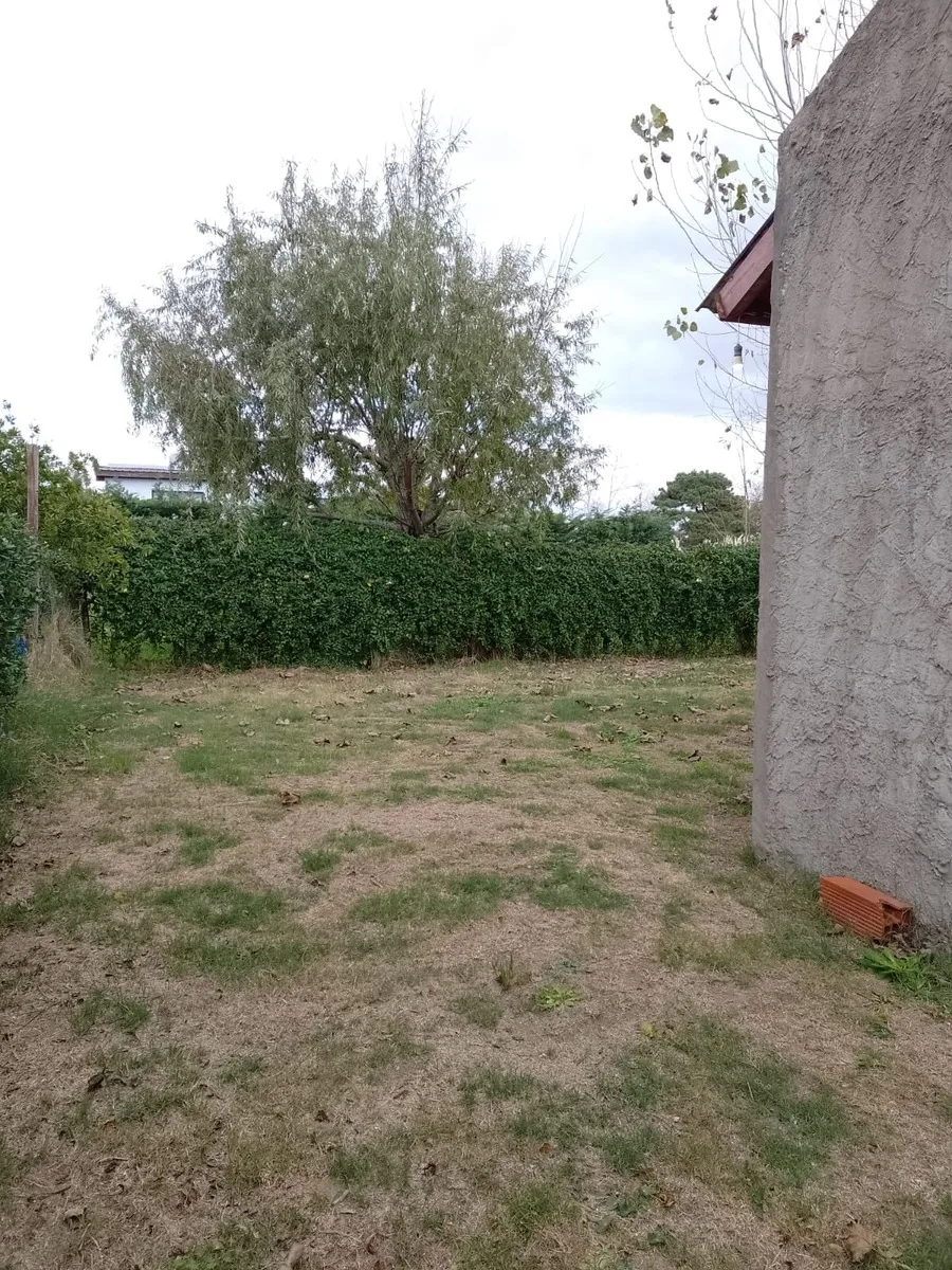 Casa Sola En Lote 2 Ambientes En Costa Chica Sobre Av 50