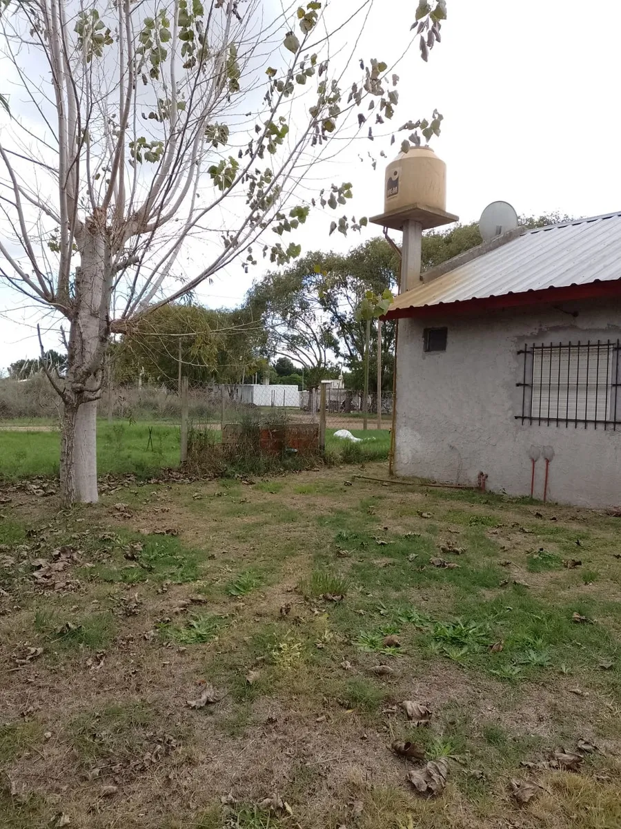 Casa Sola En Lote 2 Ambientes En Costa Chica Sobre Av 50