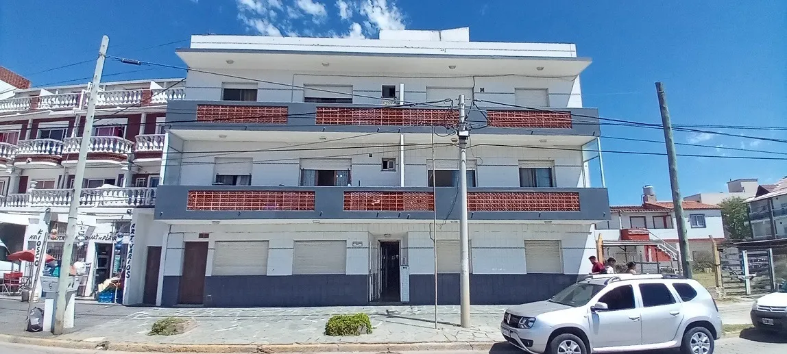 Se Vende Departamento 2 Amb Con Cochera Frente Al Mar