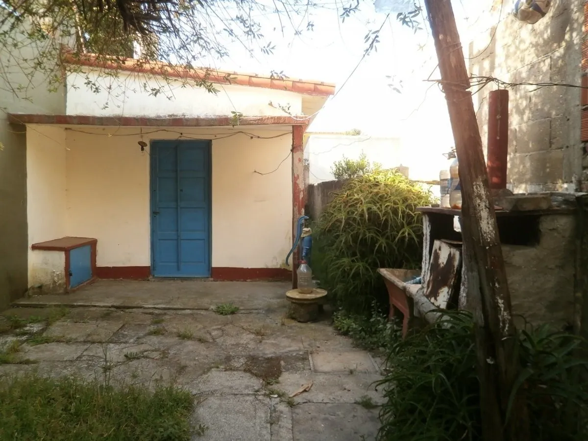 Casa Sola En Lote En Zona Residencial