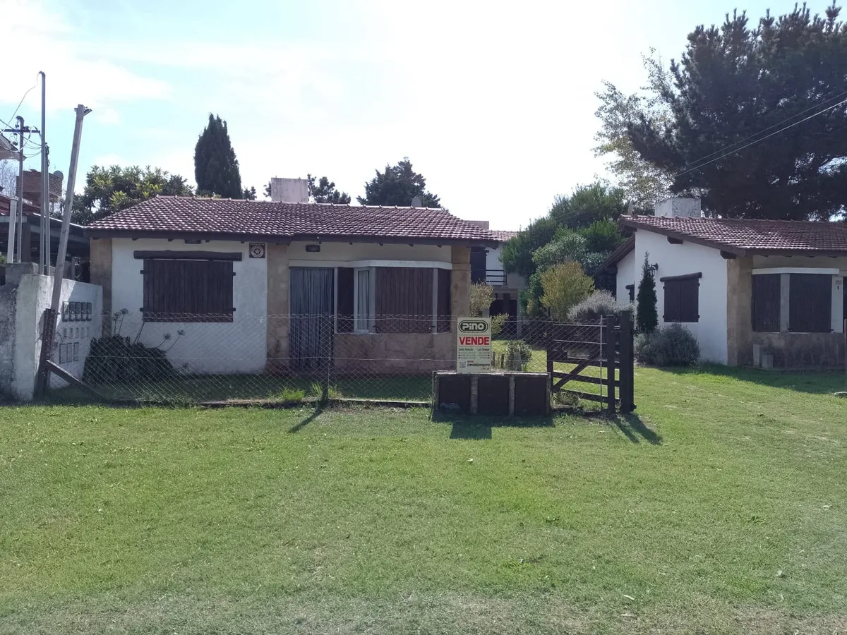 Impecable Casa En Costa Chica 3 Ambientes Gas Natural