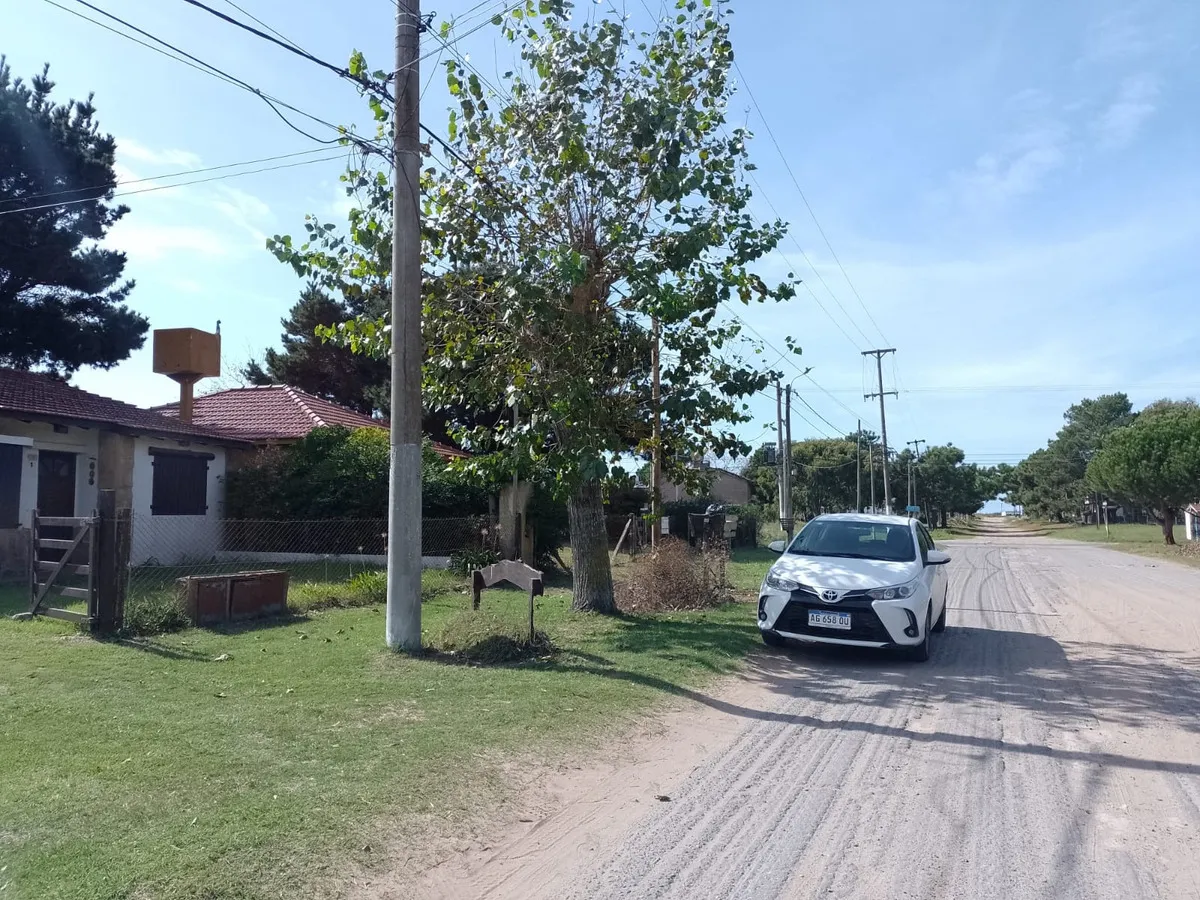 Impecable Casa En Costa Chica 3 Ambientes Gas Natural
