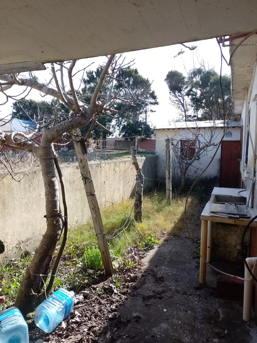 Tipo Casa 4 Ambientes En Zona Residencial De Las Toninas Bajada De Playa La Escollera
