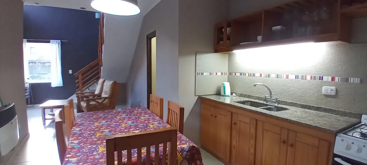 Hermoso Complejo De 6 Departamentos En Santa Teresita