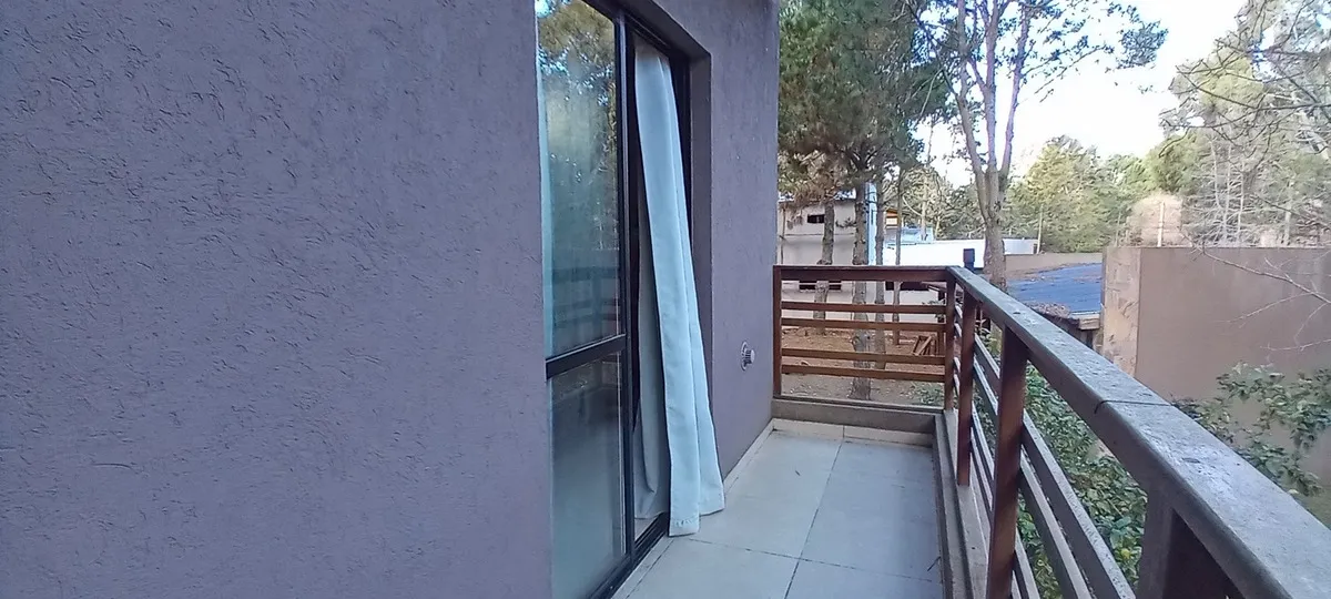 Hermoso Complejo De 6 Departamentos En Santa Teresita