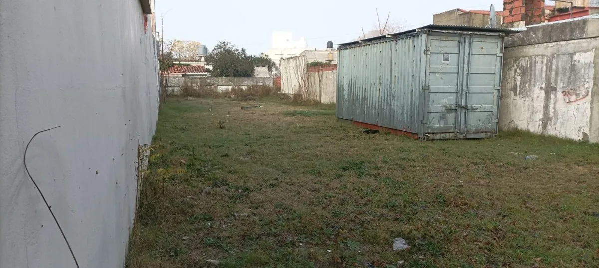Lote En Venta Santa Teresita  400m2 En Barrio Con Asfalto Gas Y Cloacas.