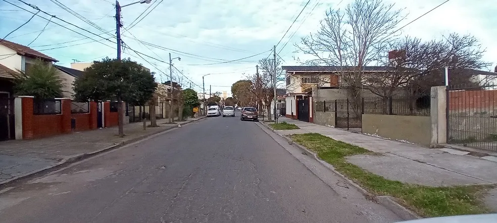 Duplex En Venta En Santa Teresita Gas Conectado. Centro!