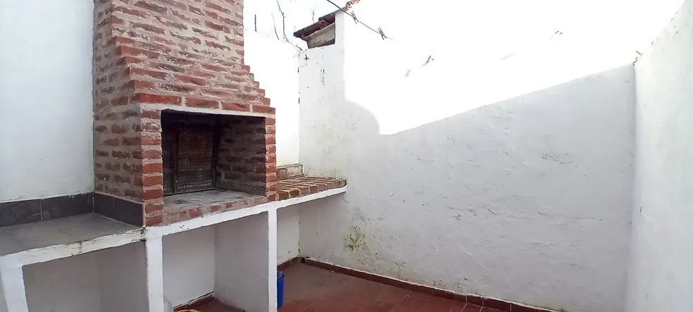 Duplex En Venta En Santa Teresita Gas Conectado. Centro!