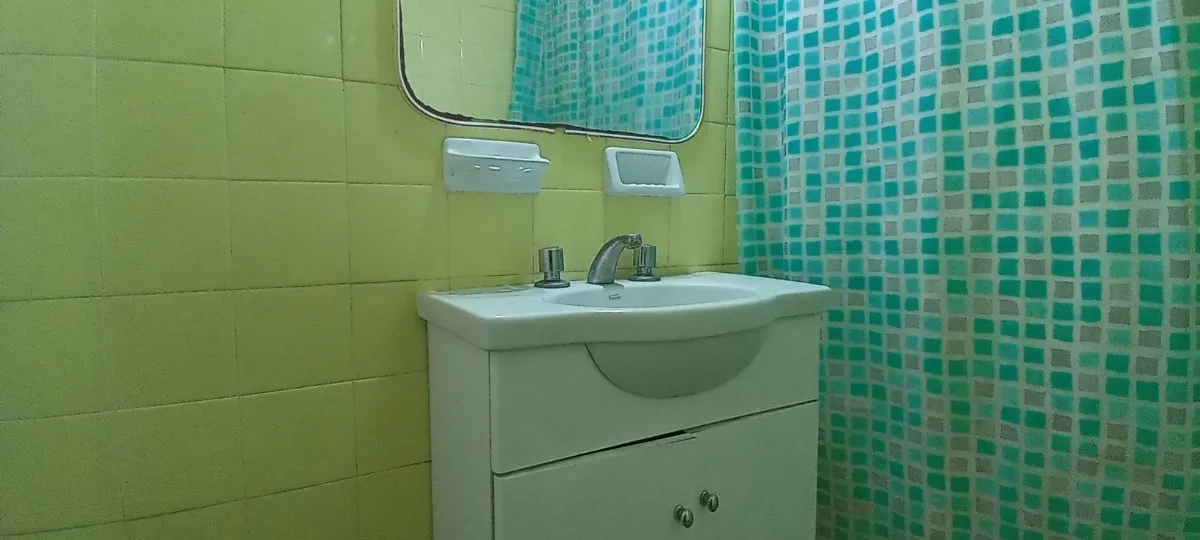 Departamento De 3 Ambientes En Pleno Centro A 200m Del Mar
