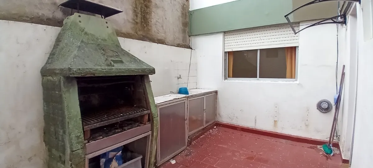 Departamento De 3 Ambientes En Pleno Centro A 200m Del Mar