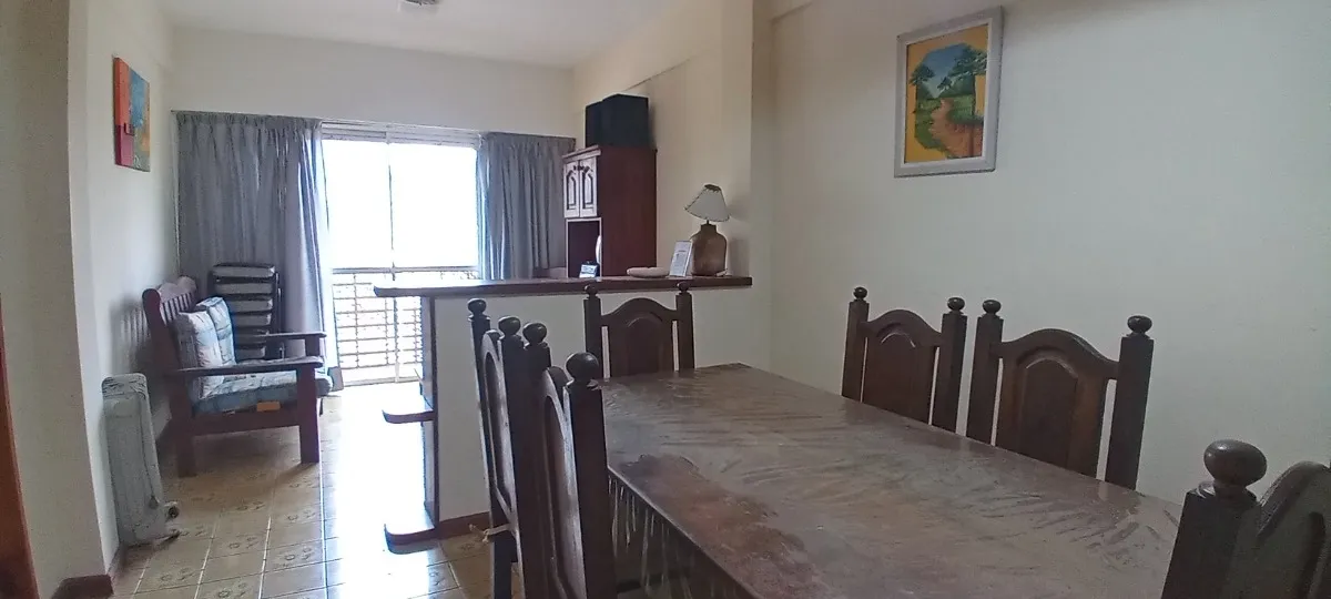 Departamento De 3 Ambientes En Pleno Centro A 200m Del Mar