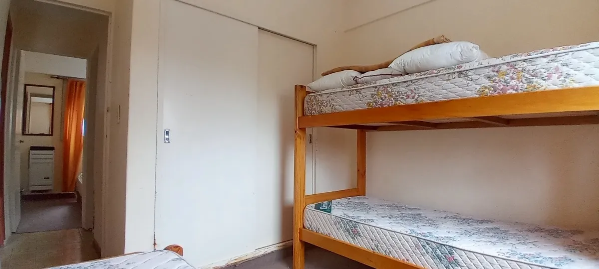 Departamento De 3 Ambientes En Pleno Centro A 200m Del Mar
