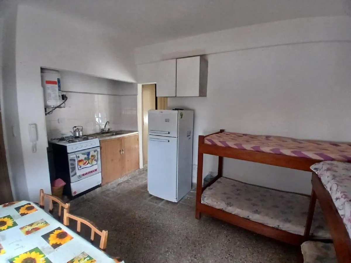Departamento Con Balcón A 200m Del Mar