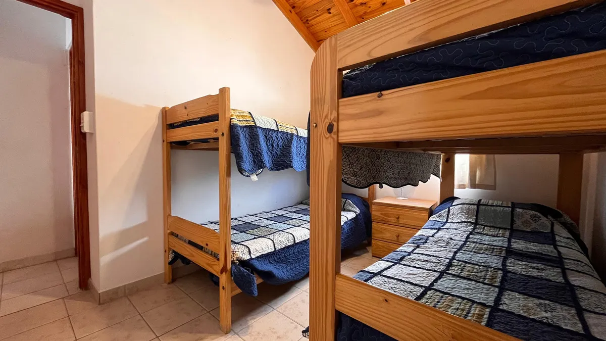 Dúplex En Venta En Santa Teresita Con Cochera
