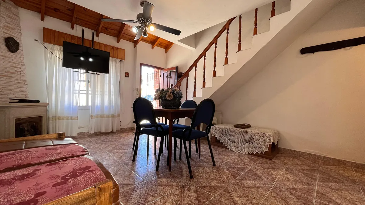 Dúplex En Venta En Santa Teresita Con Cochera