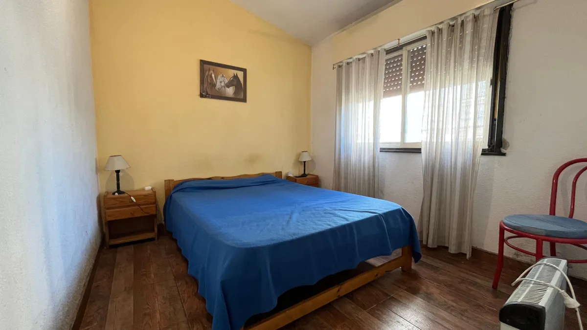 Departamento En Venta En Centro Santa Teresita Con Patio