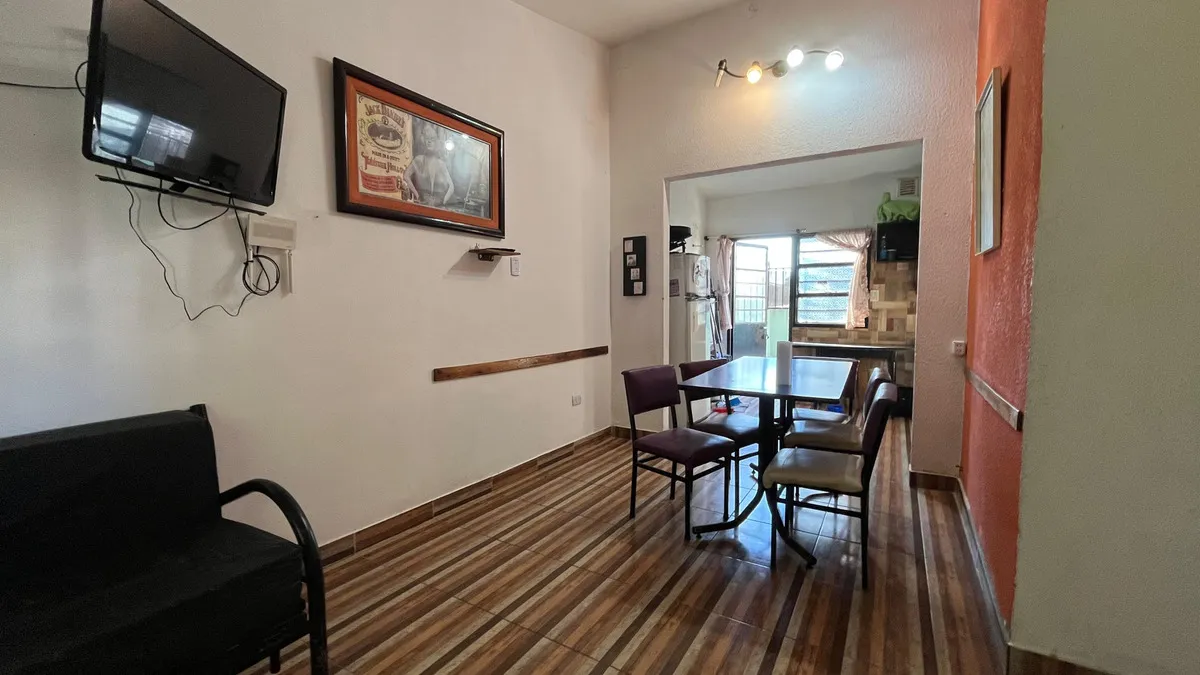 Departamento En Venta En Centro Santa Teresita Con Patio