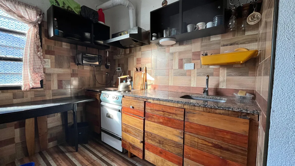 Departamento En Venta En Centro Santa Teresita Con Patio