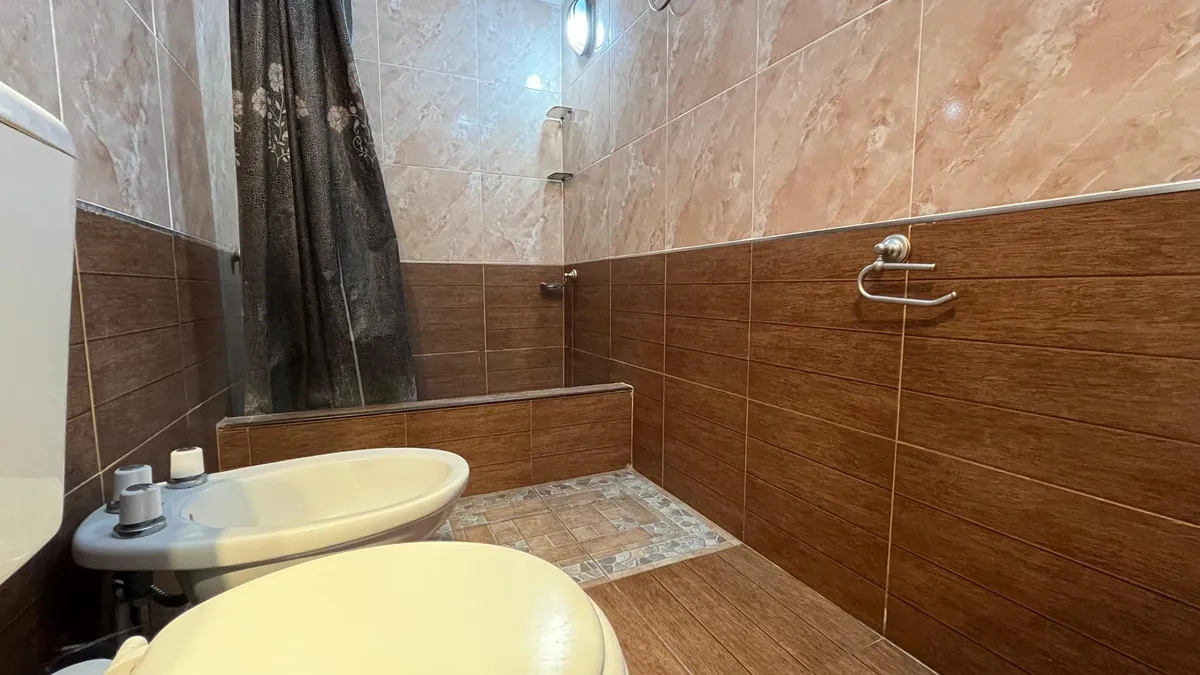 Departamento En Venta En Centro Santa Teresita Con Patio