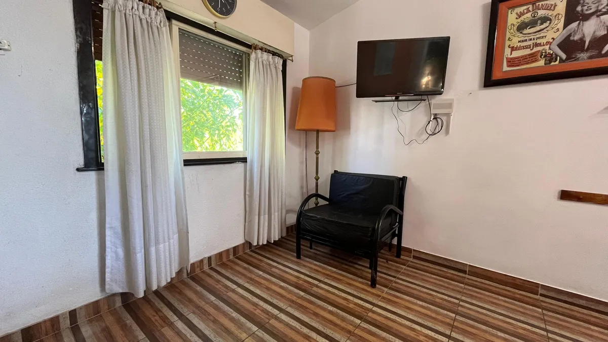 Departamento En Venta En Centro Santa Teresita Con Patio