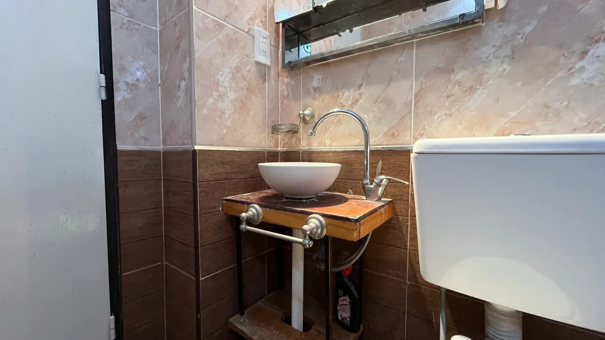 Departamento En Venta En Centro Santa Teresita Con Patio