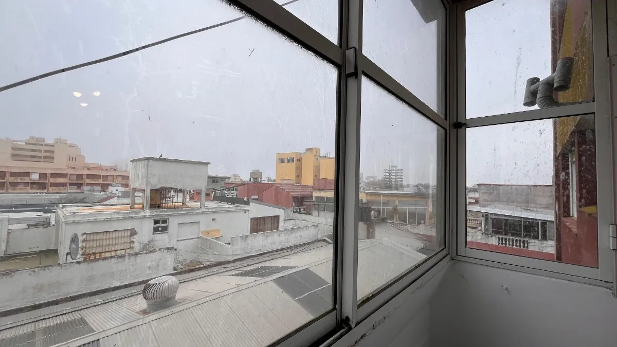 Departamento En Venta En Santa Teresita Con Balcón