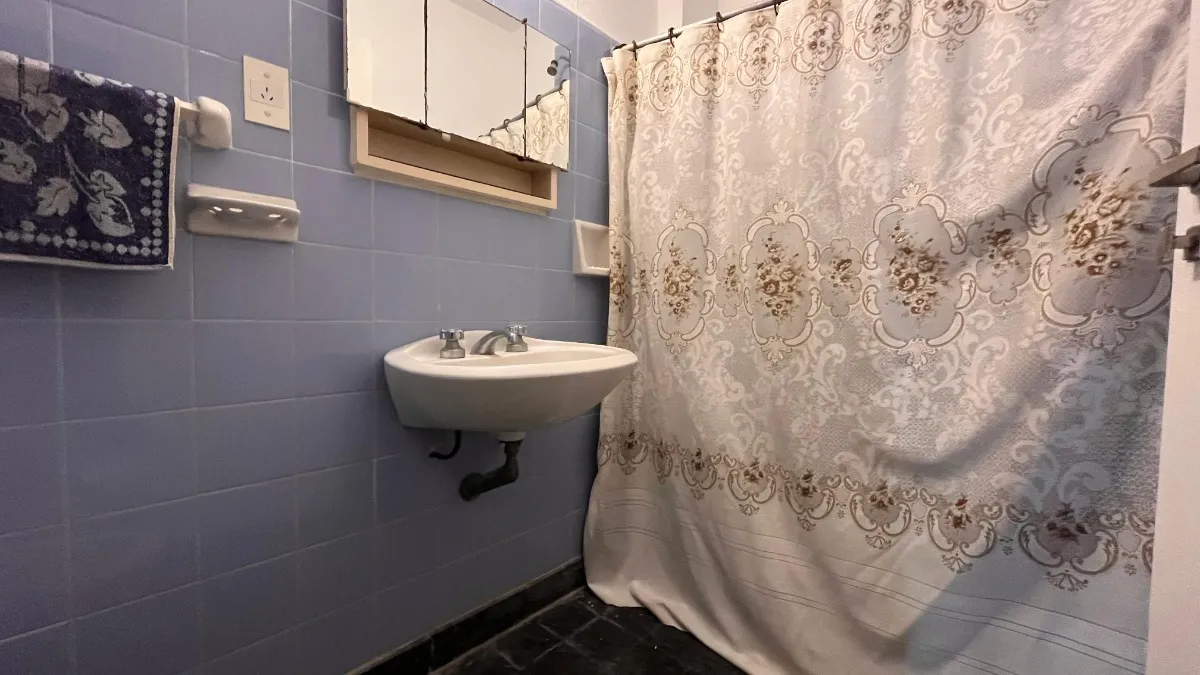 Departamento En Venta En Santa Teresita Con Balcón