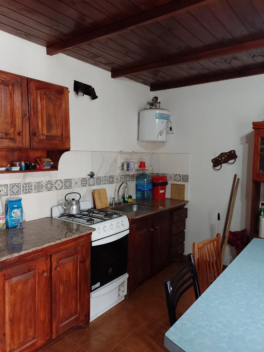 Casa En Venta En Las Toninas Con Jardín