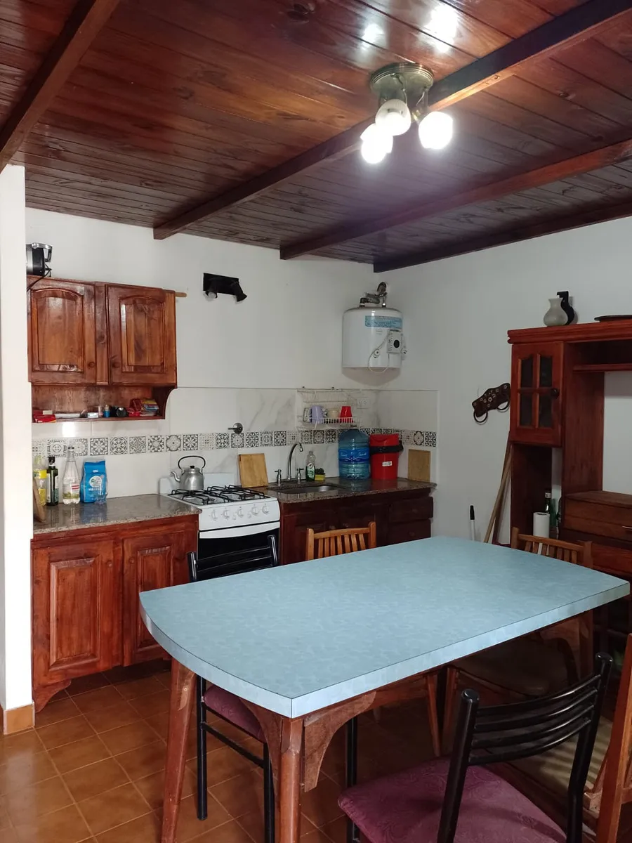 Casa En Venta En Las Toninas Con Jardín