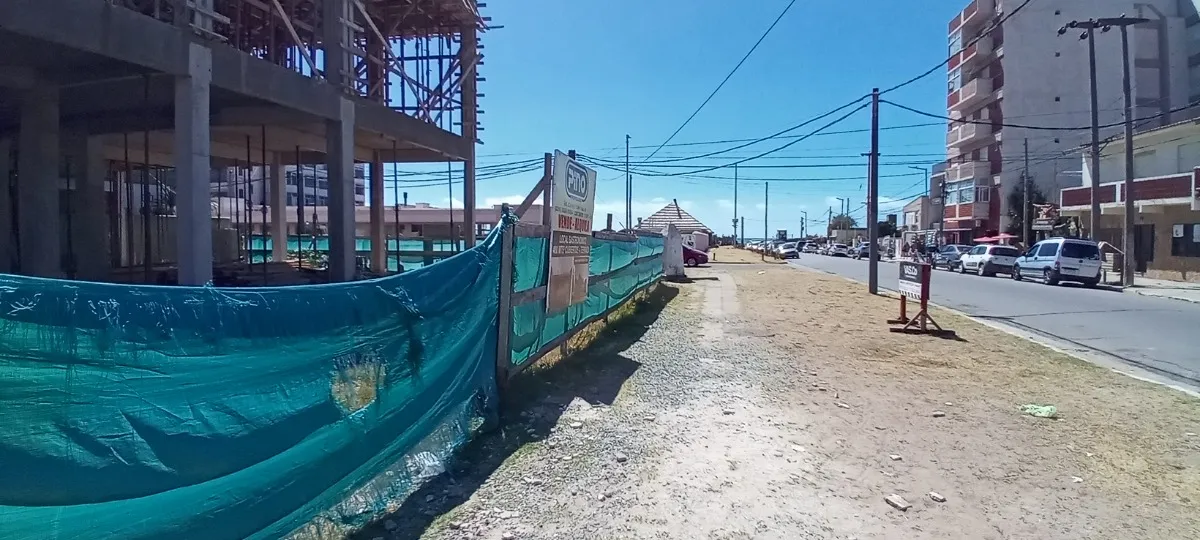 Se Estrena Local En Zona Exclusiva