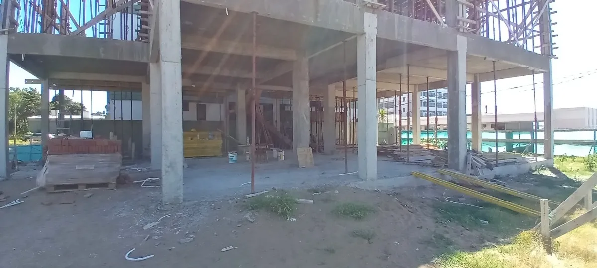Se Estrena Local En Zona Exclusiva