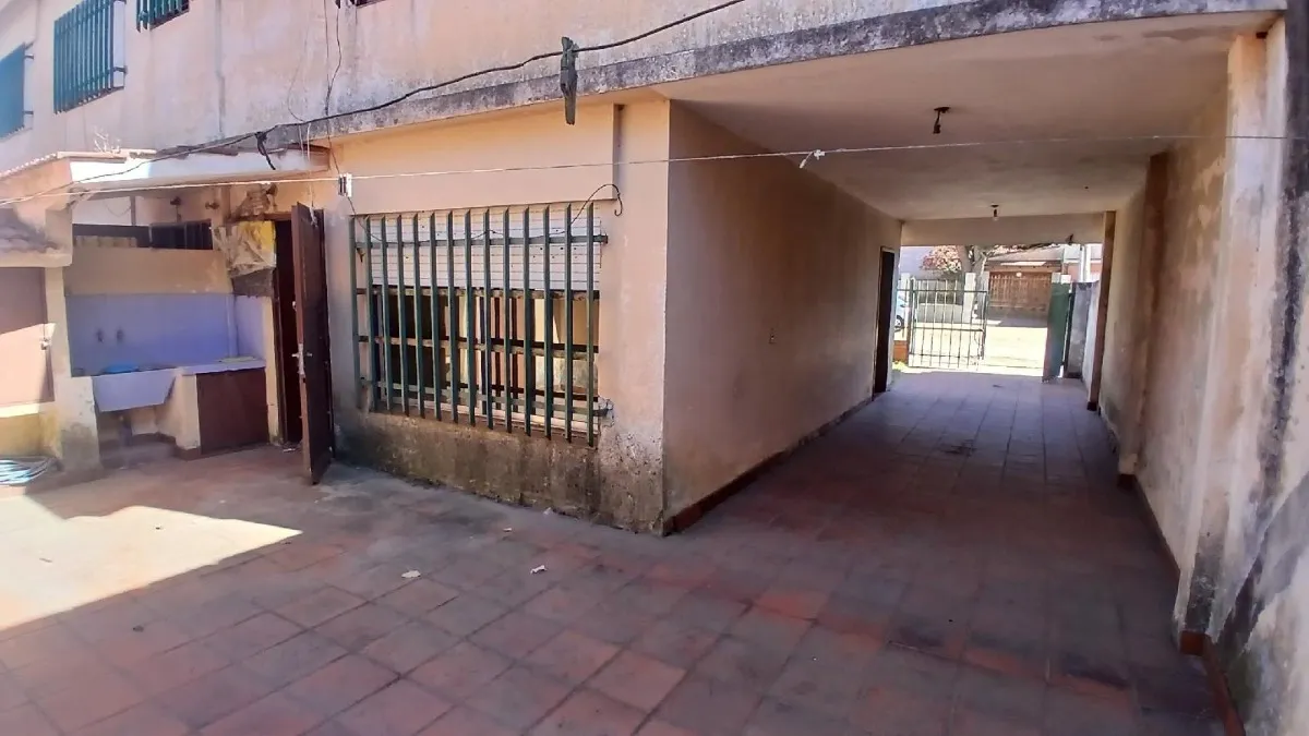 Importante propiedad! Dos casas en block. Santa Teresita