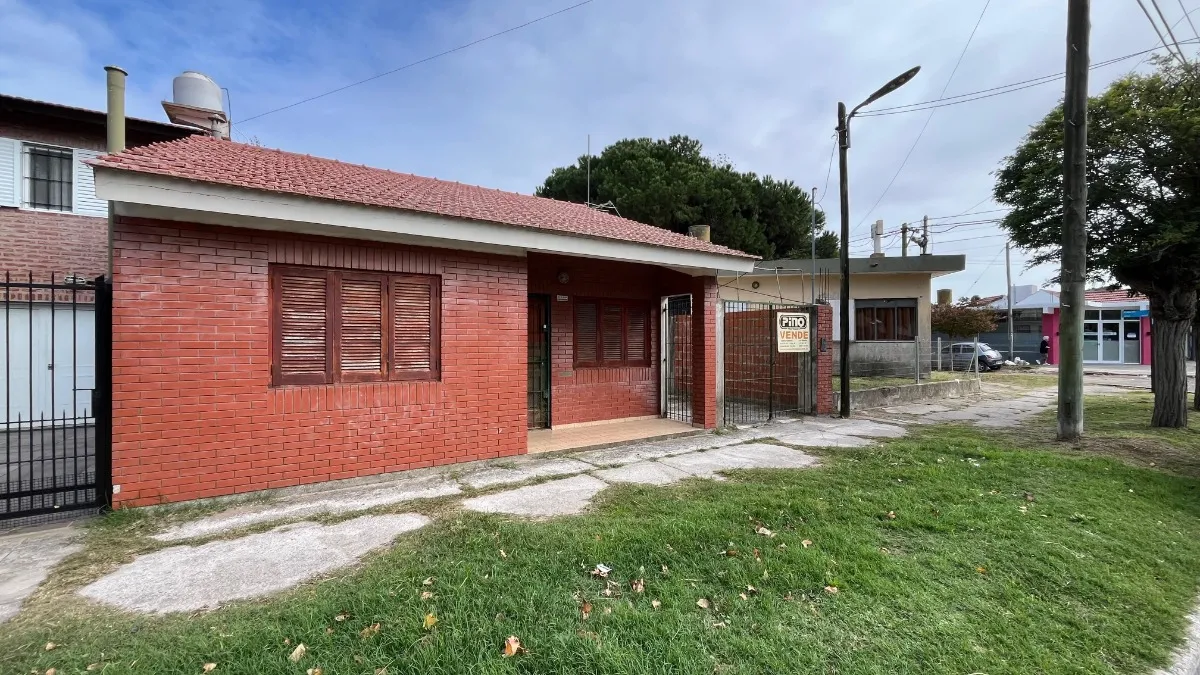 Casa En Venta En Santa Teresita
