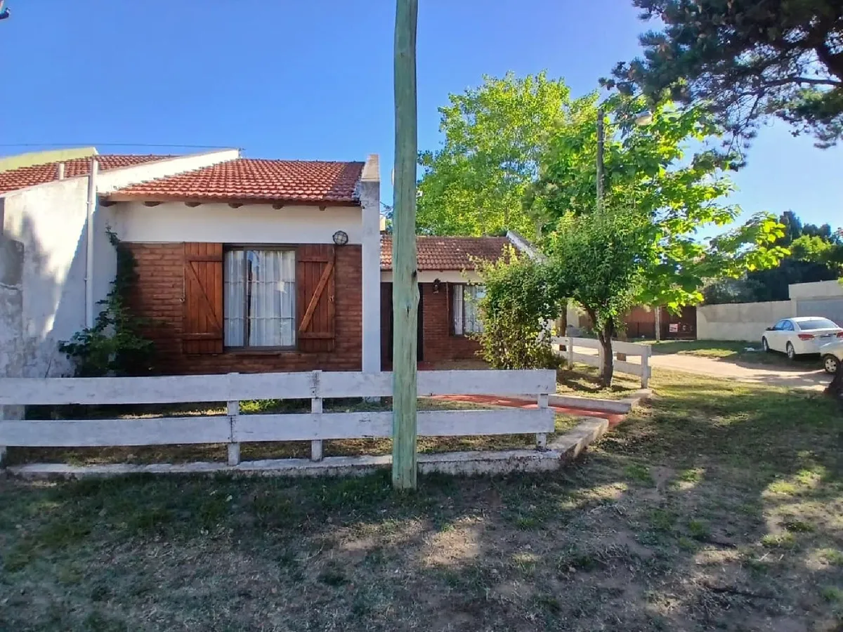 Casa En Venta En Santa Teresita