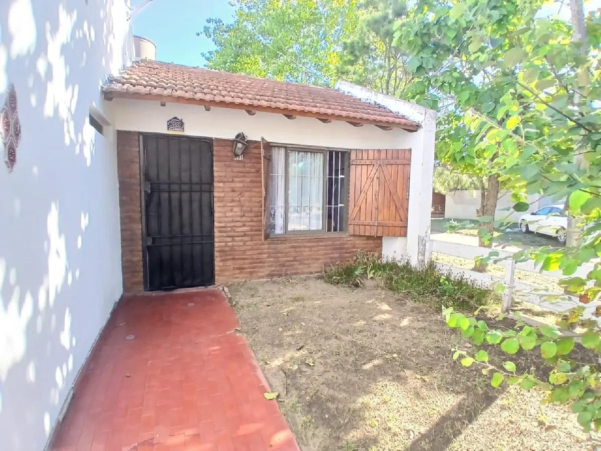 Casa En Venta En Santa Teresita