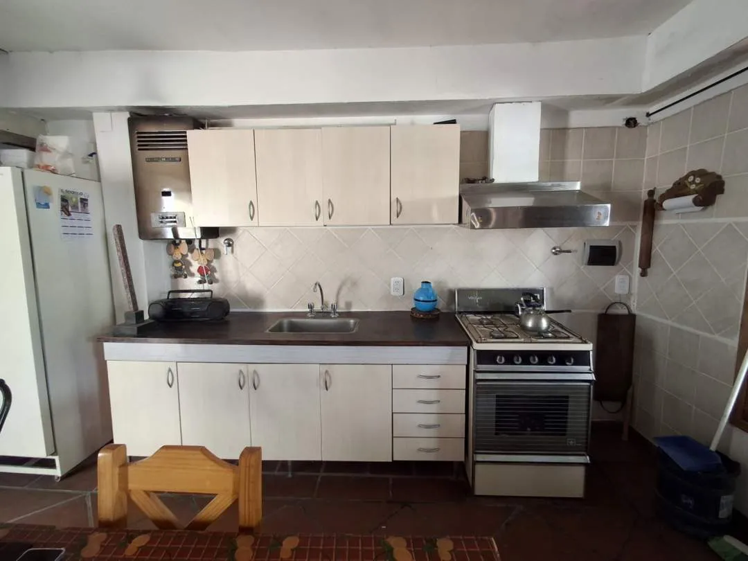 VENDE CHALET + DPTO - MUY AMPLIOS