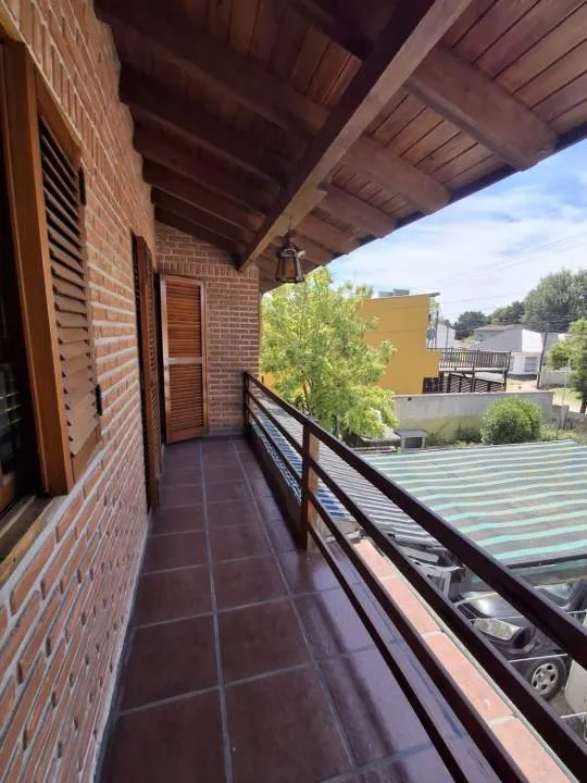 VENDE CHALET + DPTO - MUY AMPLIOS