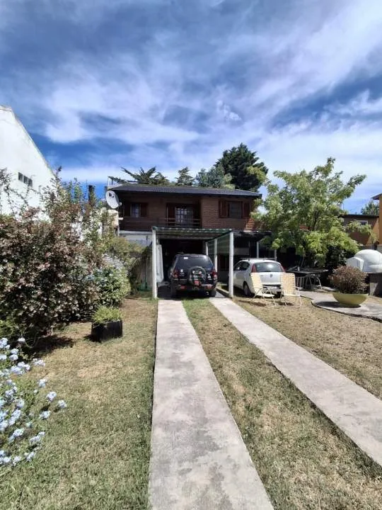 VENDE CHALET + DPTO - MUY AMPLIOS